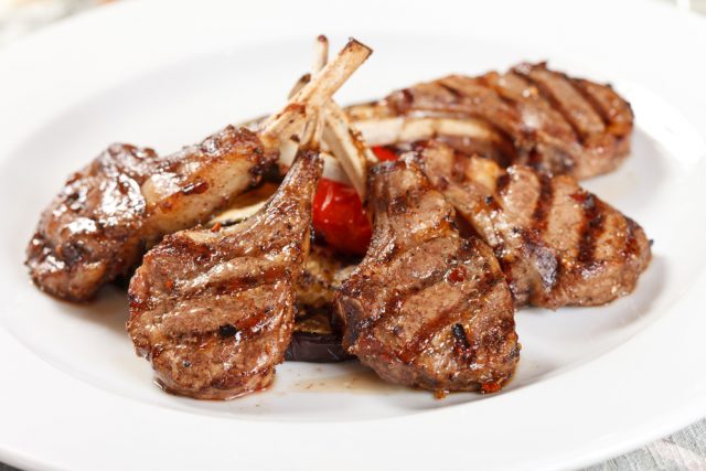 美味しそうなラム肉
