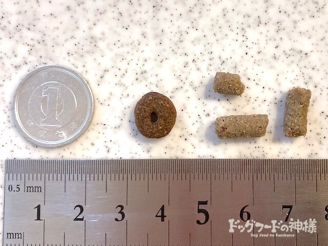 デイリースタイル（プレミアム 成犬用）の粒の大きさ