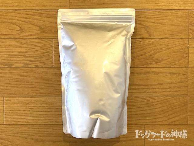 PERORI（馬肉）の裏面